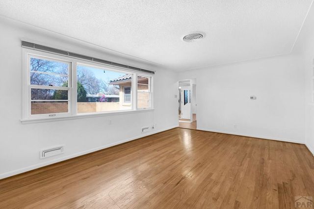 520 Linda Vista Ave, Pueblo, CO 81005