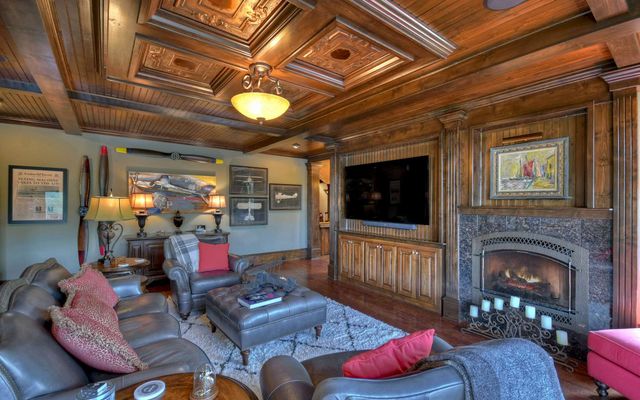 474 Stewart Camp Point Road, Blue Ridge, GA 30513