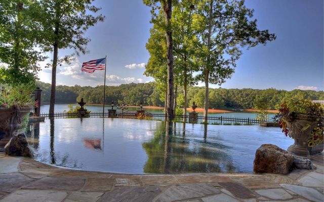 474 Stewart Camp Point Road, Blue Ridge, GA 30513