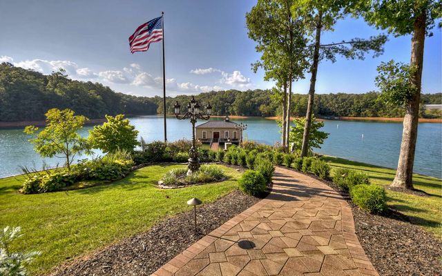 474 Stewart Camp Point Road, Blue Ridge, GA 30513