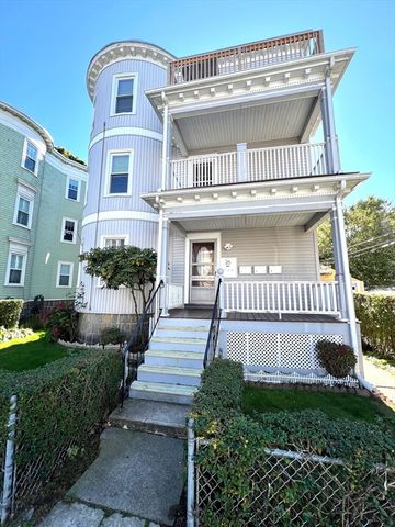 26 Howes 3, Boston, MA 02125