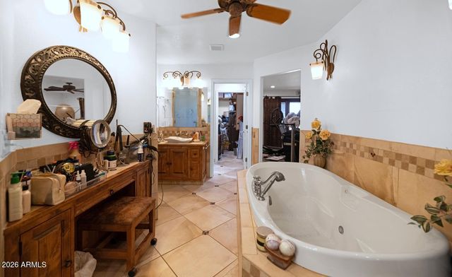 28414 N 54TH Street, Cave Creek, AZ 85331