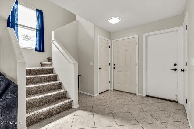 31339 N BLACKFOOT Drive, San Tan Valley, AZ 85143