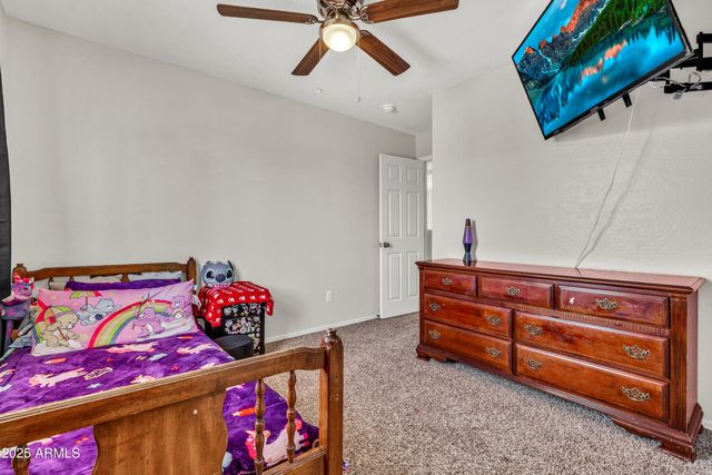 31339 N BLACKFOOT Drive, San Tan Valley, AZ 85143