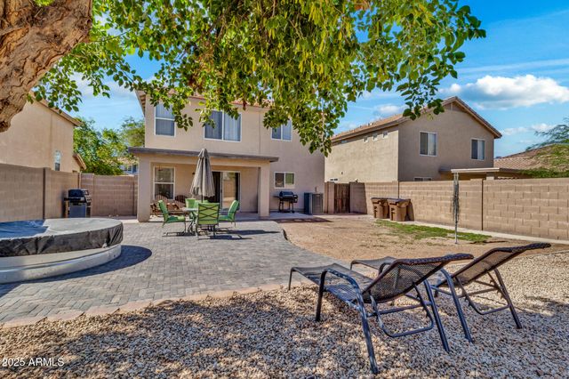 31339 N BLACKFOOT Drive, San Tan Valley, AZ 85143