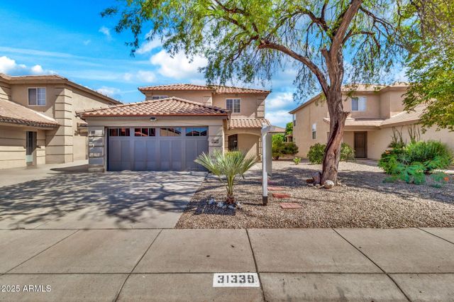 31339 N BLACKFOOT Drive, San Tan Valley, AZ 85143