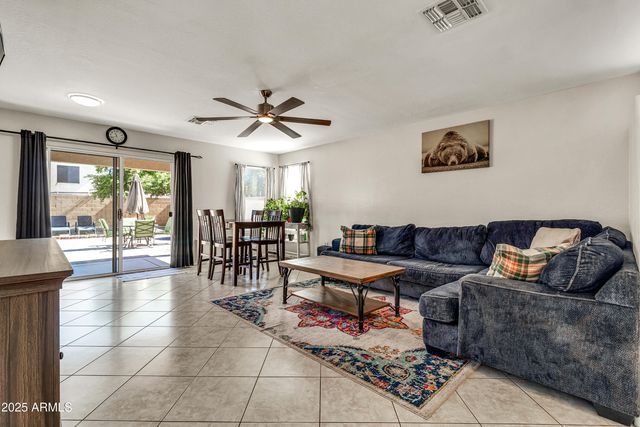 31339 N BLACKFOOT Drive, San Tan Valley, AZ 85143