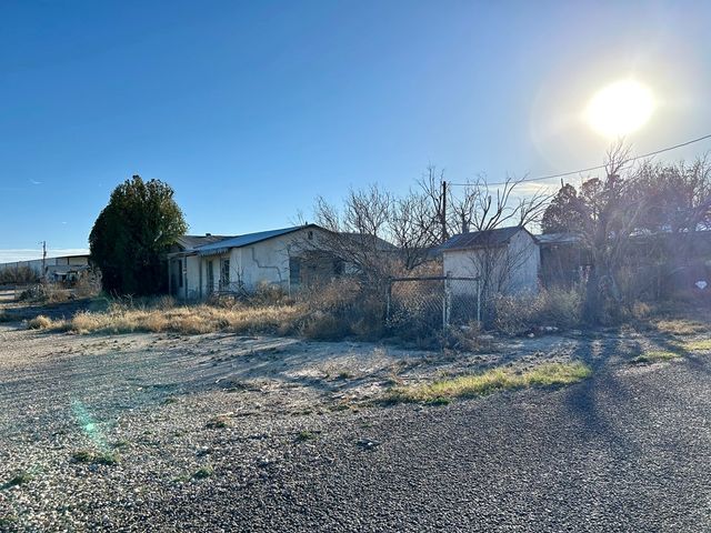 1373 Belanger St., Fort Stockton, TX 79735