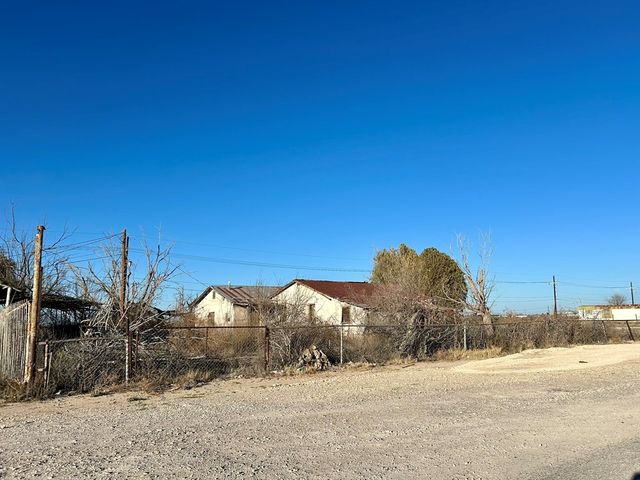 1373 Belanger St., Fort Stockton, TX 79735