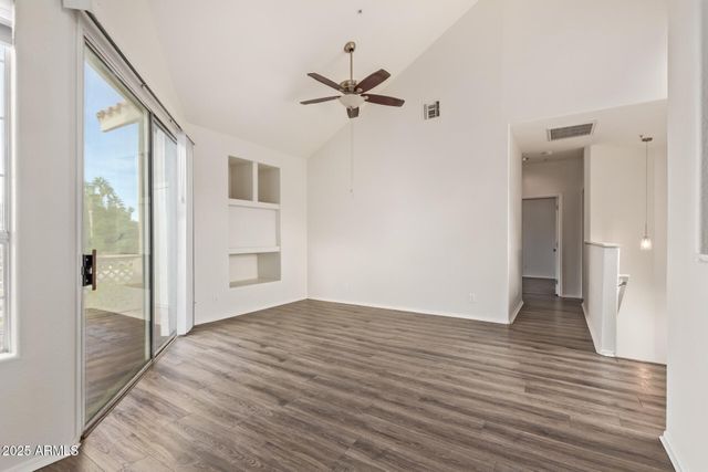 1633 E LAKESIDE Drive 66, Gilbert, AZ 85234