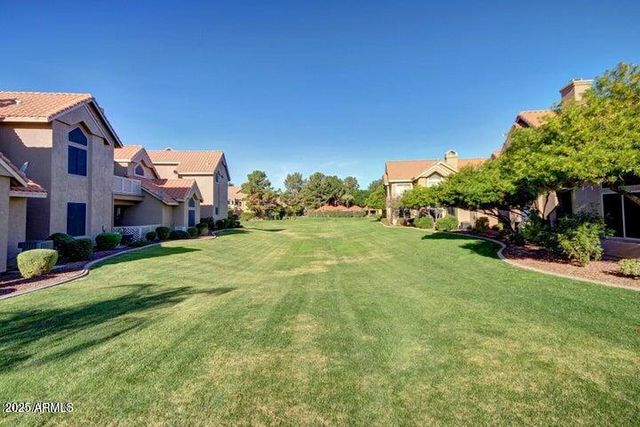 1633 E LAKESIDE Drive 66, Gilbert, AZ 85234