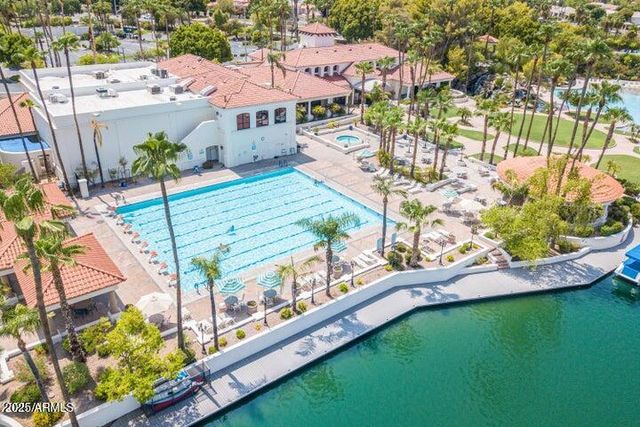 1633 E LAKESIDE Drive 66, Gilbert, AZ 85234