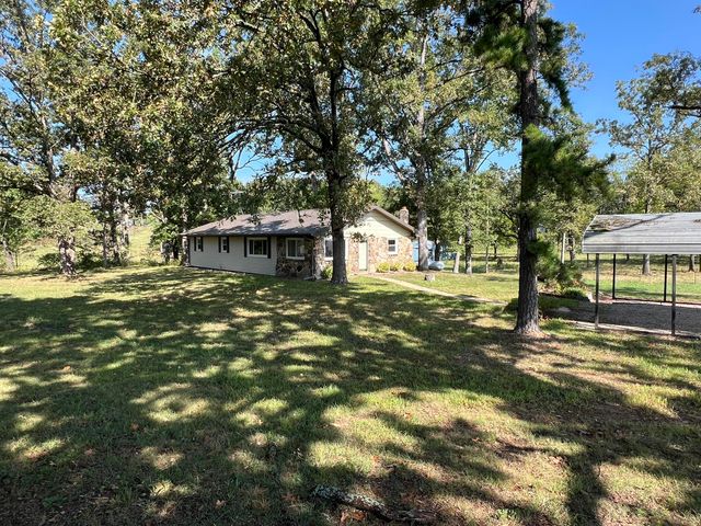 5089 County Road 4610, Pomona, MO 65789