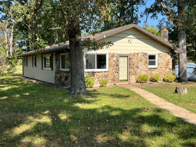 5089 County Road 4610, Pomona, MO 65789