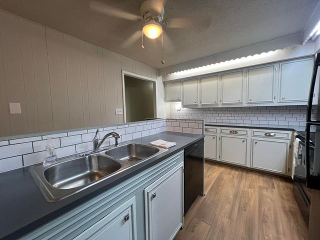 5089 County Road 4610, Pomona, MO 65789