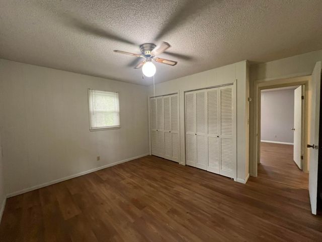 5089 County Road 4610, Pomona, MO 65789