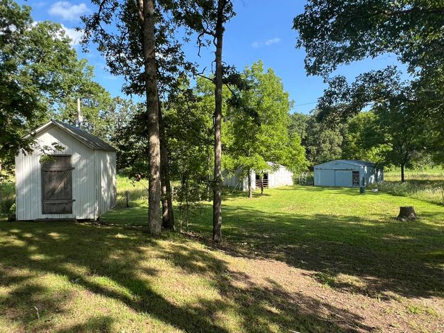 5089 County Road 4610, Pomona, MO 65789