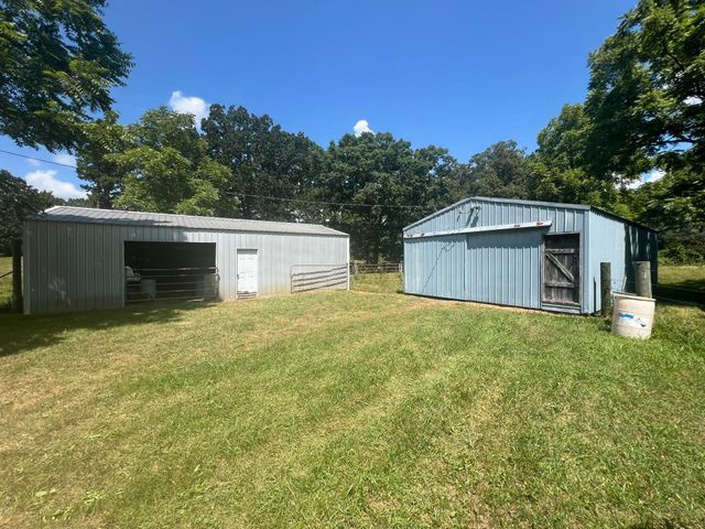 5089 County Road 4610, Pomona, MO 65789