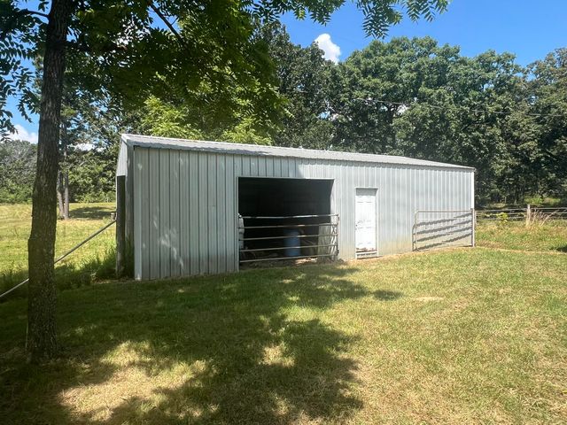 5089 County Road 4610, Pomona, MO 65789