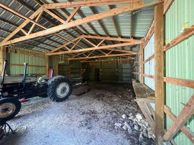 5089 County Road 4610, Pomona, MO 65789