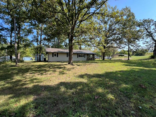 5089 County Road 4610, Pomona, MO 65789