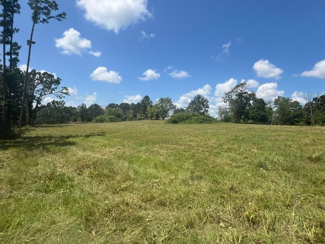 5089 County Road 4610, Pomona, MO 65789