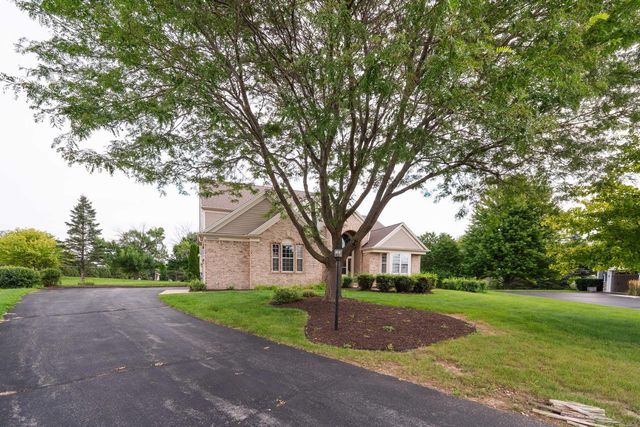 N103W14660 Hawkeye COURT, Germantown, WI 53022