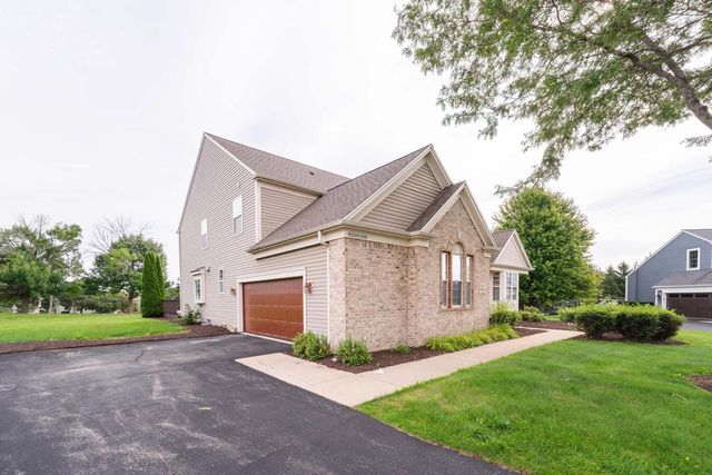 N103W14660 Hawkeye COURT, Germantown, WI 53022