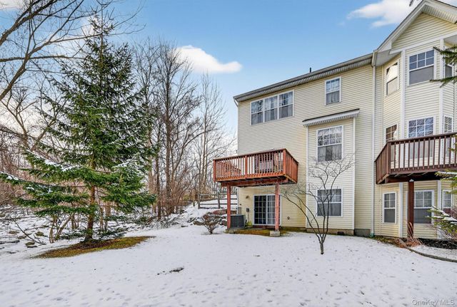 40 Cornwall Lane, Middletown, NY 10940