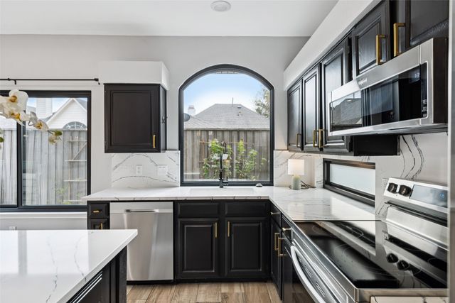 412 Pecos Trail, Irving, TX 75063