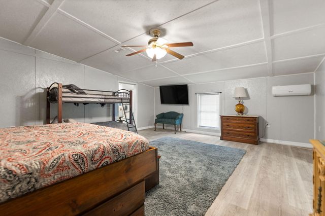 1429 Brush Creek Road, Clay City, KY 40312