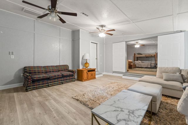 1429 Brush Creek Road, Clay City, KY 40312