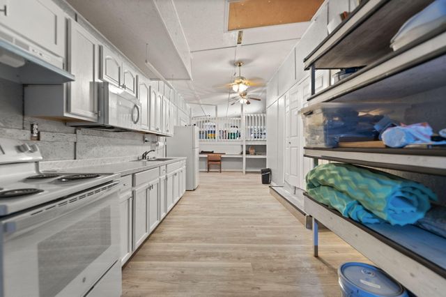 1429 Brush Creek Road, Clay City, KY 40312