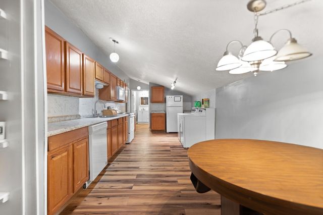 1429 Brush Creek Road, Clay City, KY 40312