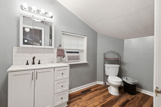 1429 Brush Creek Road, Clay City, KY 40312