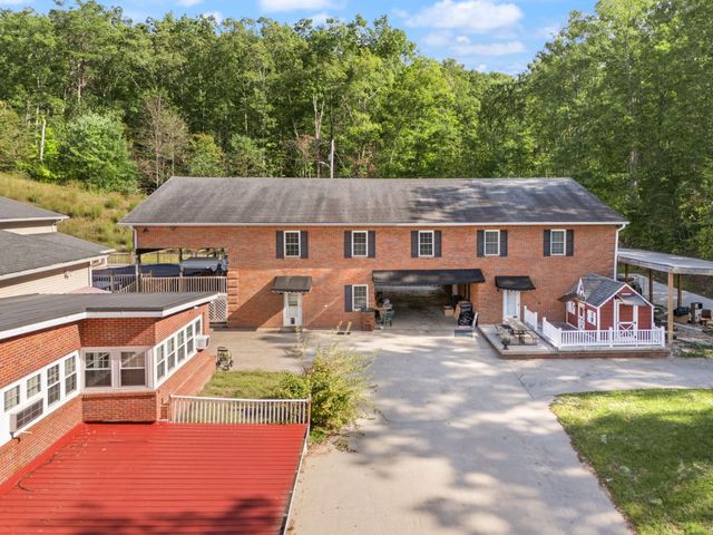 1429 Brush Creek Road, Clay City, KY 40312