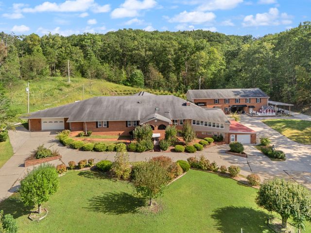 1429 Brush Creek Road, Clay City, KY 40312