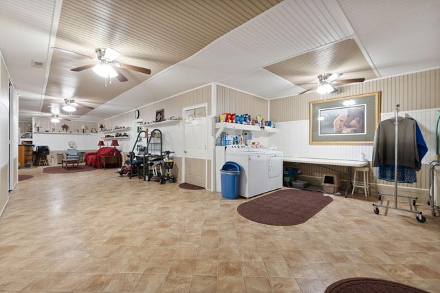 1429 Brush Creek Road, Clay City, KY 40312