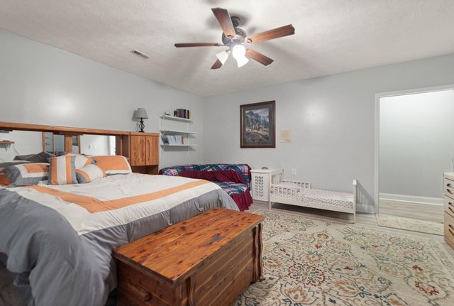 1429 Brush Creek Road, Clay City, KY 40312