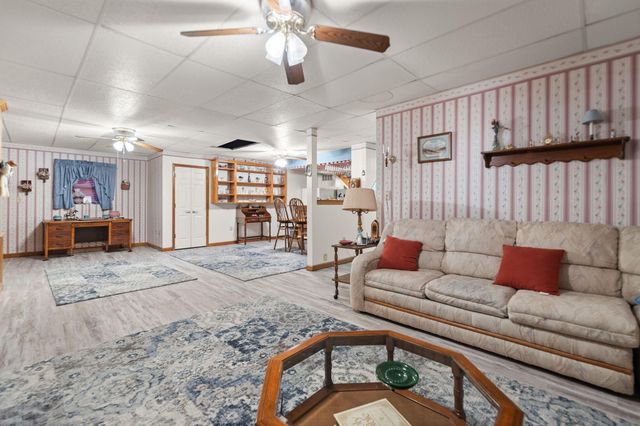 1429 Brush Creek Road, Clay City, KY 40312