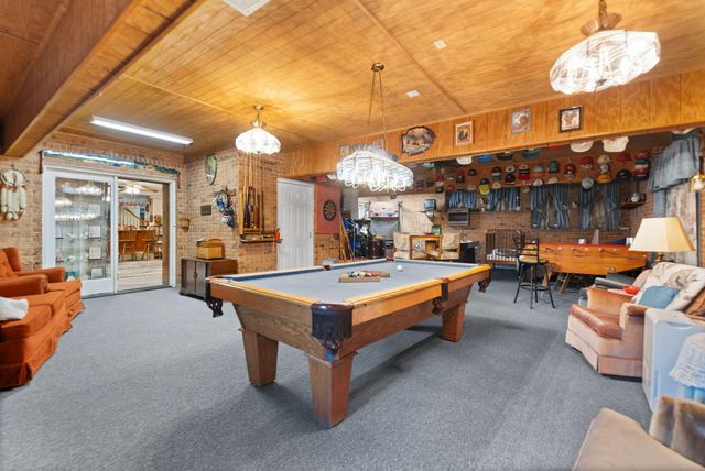 1429 Brush Creek Road, Clay City, KY 40312