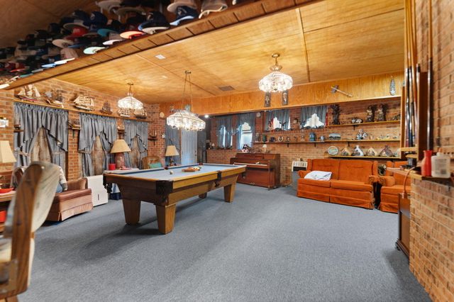 1429 Brush Creek Road, Clay City, KY 40312