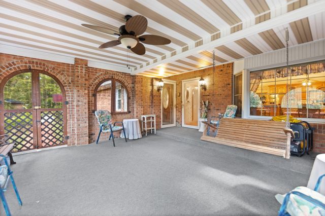 1429 Brush Creek Road, Clay City, KY 40312