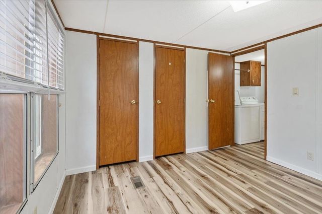 37 Avenue B, Burlington, VT 05408