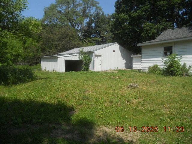 5616 118th Avenue, Fennville, MI 49408