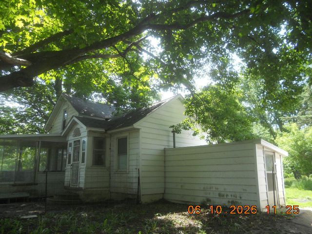 5616 118th Avenue, Fennville, MI 49408