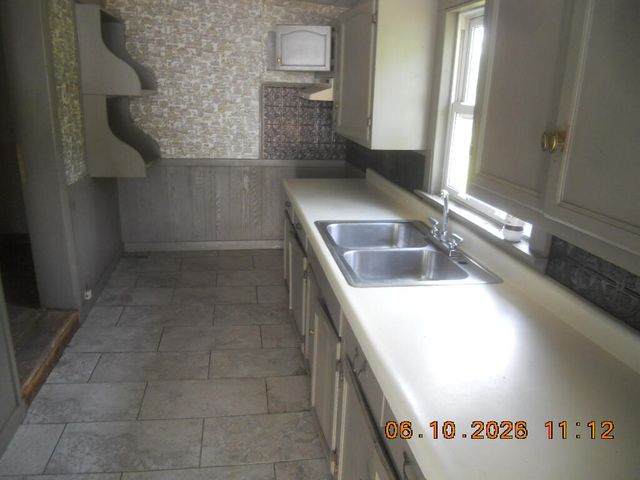 5616 118th Avenue, Fennville, MI 49408