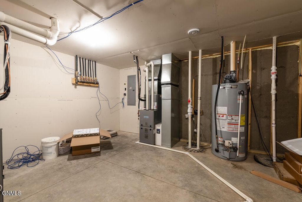 3305 Bay Shore Bend SE, Mandan, ND 58554 photo 51