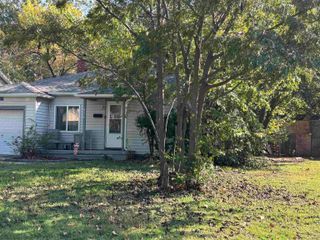 630 N Old Manor, Wichita, KS 67208