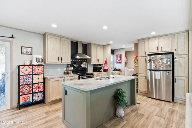 1480 Maco Road NE, Leland, NC 28451